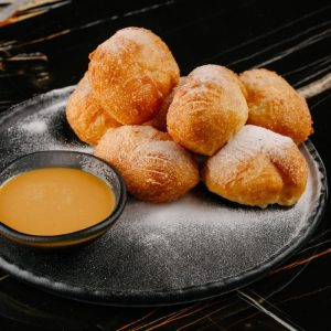 Пончики с карамелью <p class="ves">90/40 г</span>