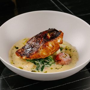 Судак под соусом мариньер <p class="ves">265 г</span>