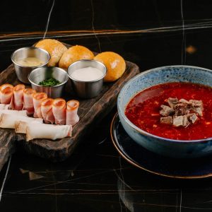 Борщ с грушей-дичкой