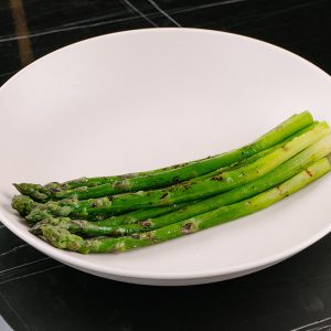 Спаржа на гриле <p class="ves">100 г</span>