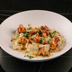 Вареники с картофелем и лисичками